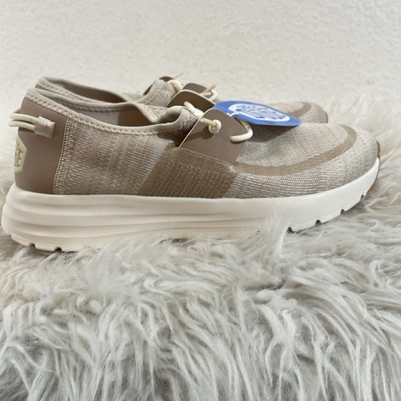 HEY DUDE Women's Sirocco Neutral Slip On Sneakers Size 10 NEW - Picture 4 of 13